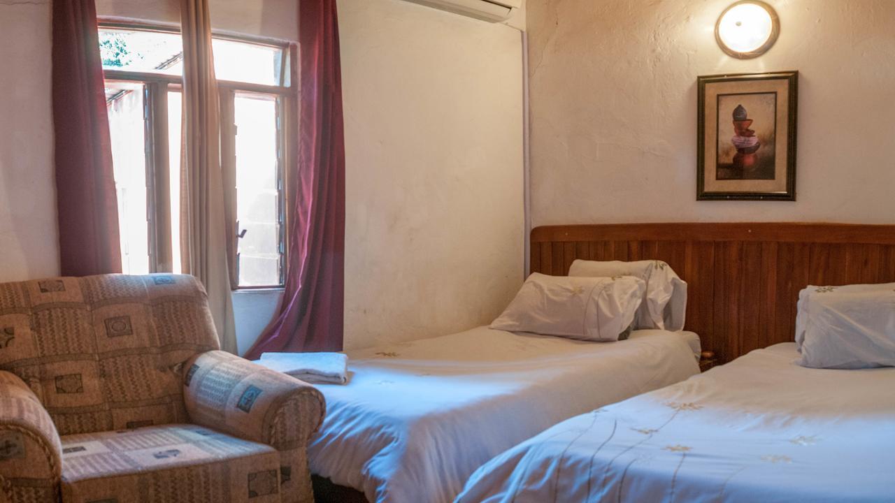 Okavango Lodge Livingstone Eksteriør billede