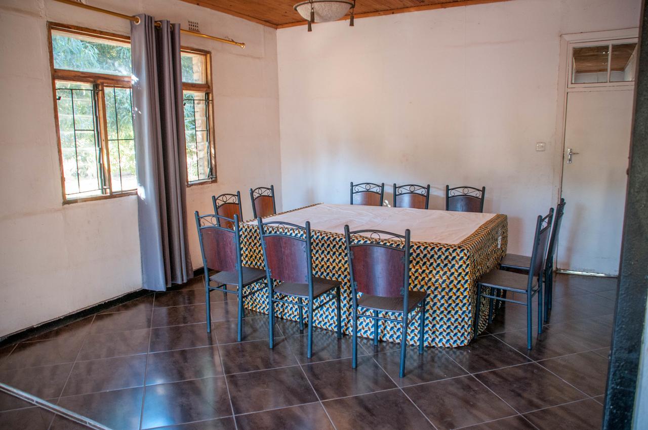 Okavango Lodge Livingstone Eksteriør billede