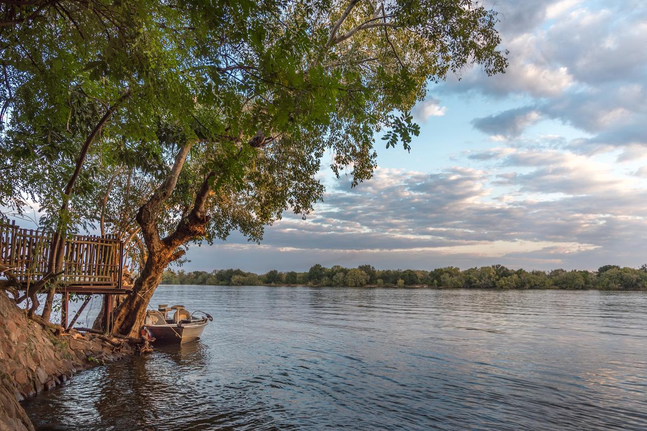 Okavango Lodge Livingstone Eksteriør billede
