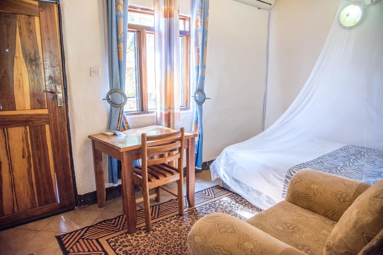 Okavango Lodge Livingstone Eksteriør billede